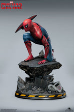 Load image into Gallery viewer, Queen Studios 1/ Avenger Civil War Spiderman - Premium