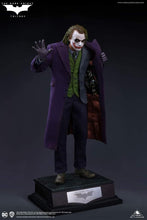 Load image into Gallery viewer, Queen Studios 1/4 TDK Joker statue - Regular Edition