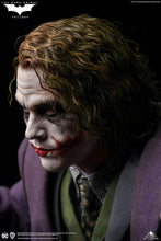Load image into Gallery viewer, Queen Studios 1/4 TDK Joker statue - Regular Edition