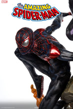 Load image into Gallery viewer, Queen Studios 1/4 Amazing Spiderman Spider-Verse Trio Statue