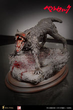 Load image into Gallery viewer, Soul Wing X AOW 1/4 Berserk - Guts on Tentacled Ship Deluxe edition