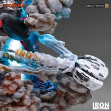 Load image into Gallery viewer, Iron Studios - Spider-Man Legacy Replica 1/4