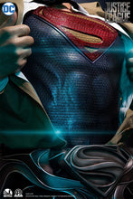 Load image into Gallery viewer, Infinity Studio DC Series Superman 1/1 life size bust