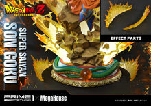 Load image into Gallery viewer, Prime 1 DBZ Super Saiyan Son Goku DX (Without logo stand) - Deposit Only