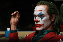 Load image into Gallery viewer, Queen Studios 1/3 Joaquin Phoenix Joker 2019 Full Statue