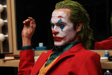 Load image into Gallery viewer, Queen Studios 1/3 Joaquin Phoenix Joker 2019 Full Statue