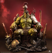 Load image into Gallery viewer, Queen Studios 1/4 Green Scar Hulk on throne