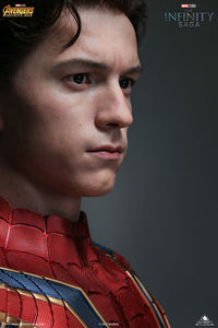 Queen Studios Life Size Iron Spiderman - Holland portrait